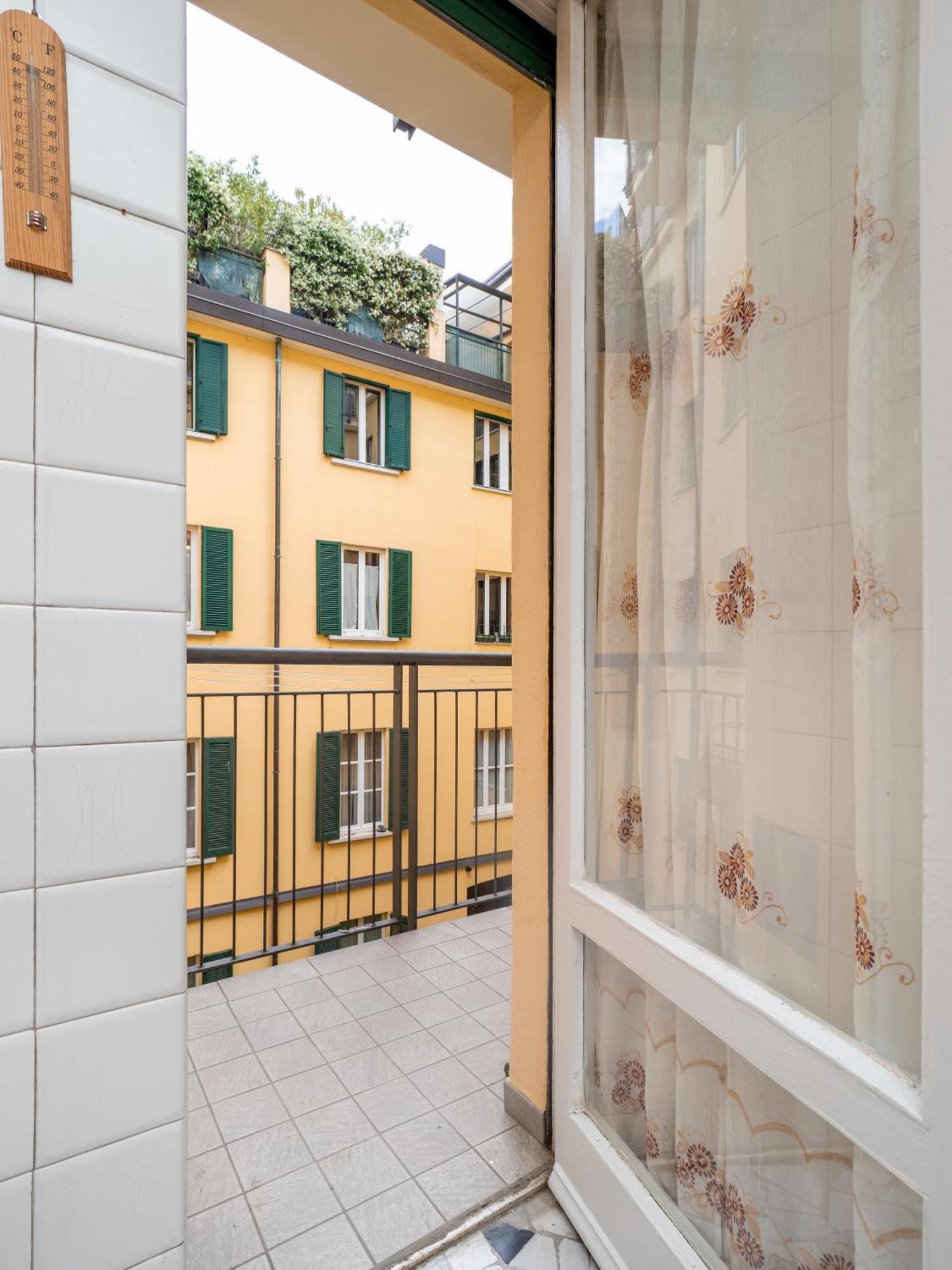Appartamento Da Enzo Milano Centro Екстер'єр фото